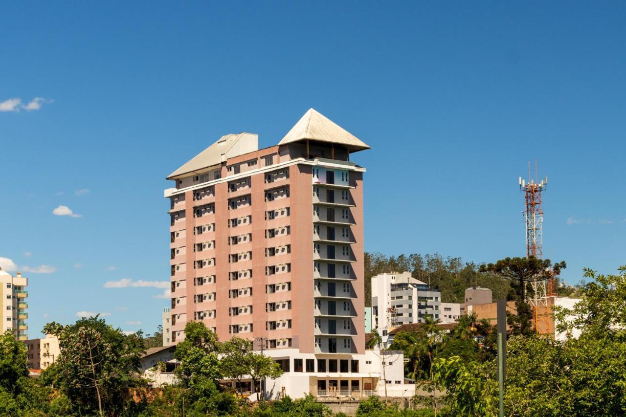 Tower By Castelo Itaipava Hotel 3*